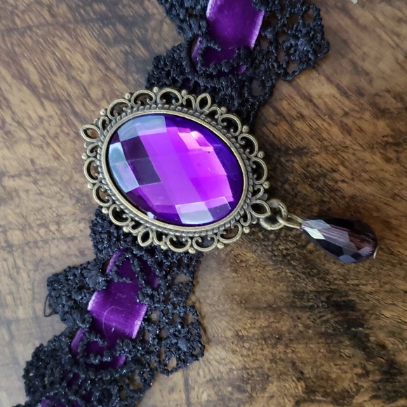 💥BOGO FREE💥 GOTHIC CHOKER - Picture 2 of 5